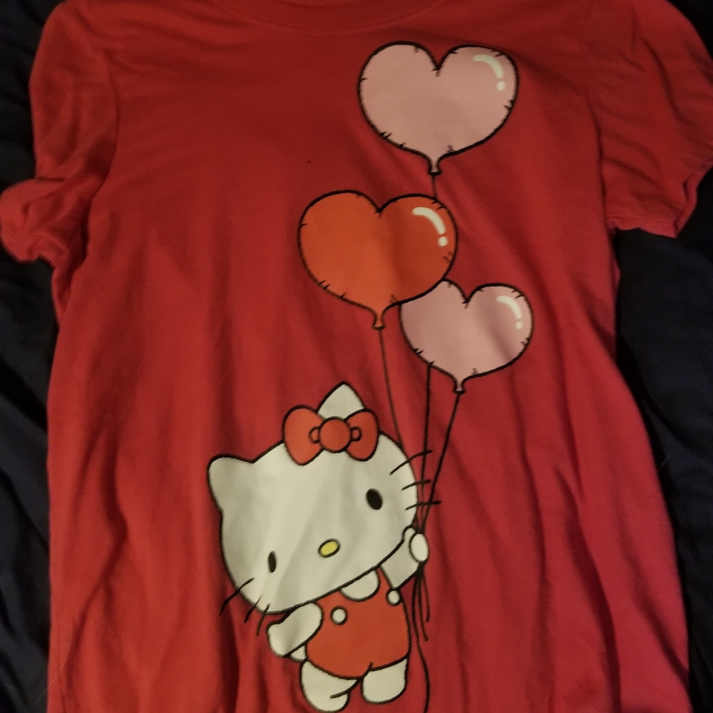 Hello Kitty Red Short Sleeve Tee with Heart Balloons
